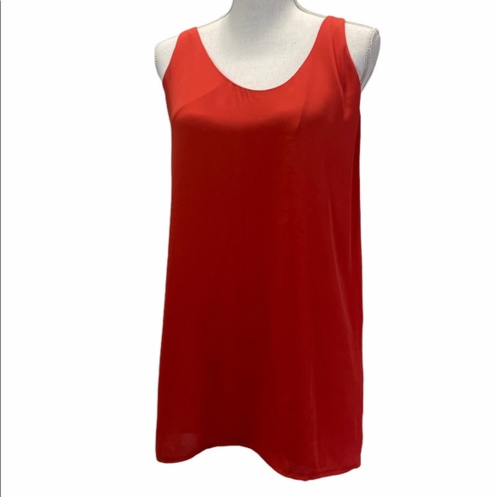 LOFT | long-waisted sleeveless blouse